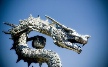 Image of a dragon statue
